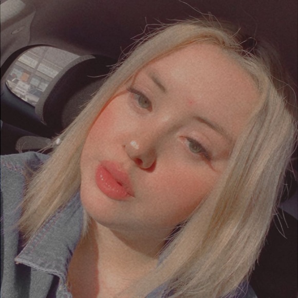 hayley_18_